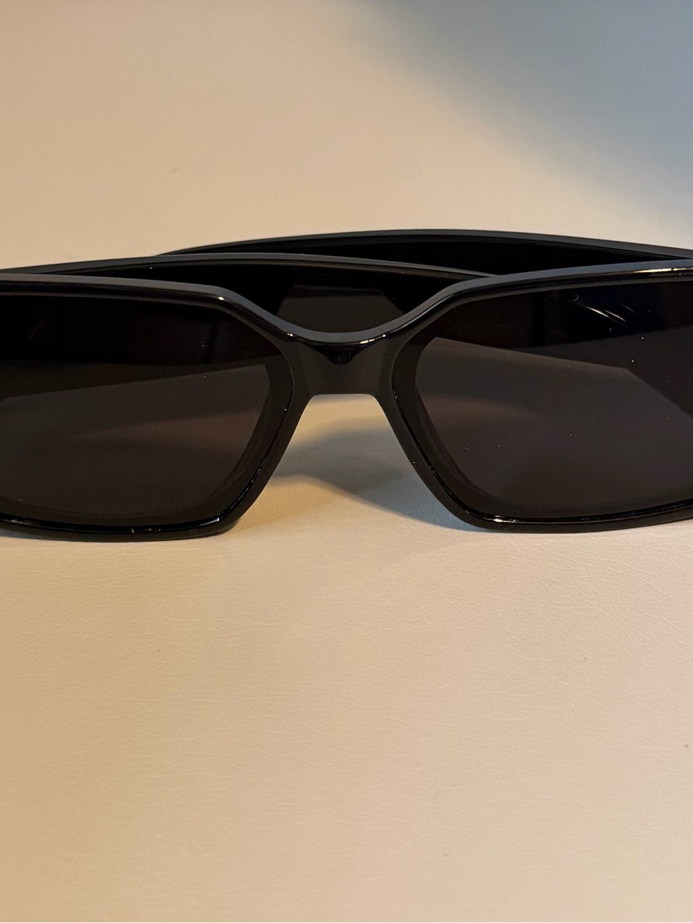Men's Black Rectangular Sunglasses - Classic Shield Style